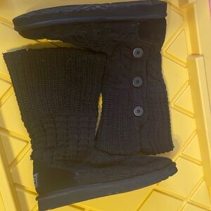 Ugg Black Knit Cardy Black Short Boot Size 7